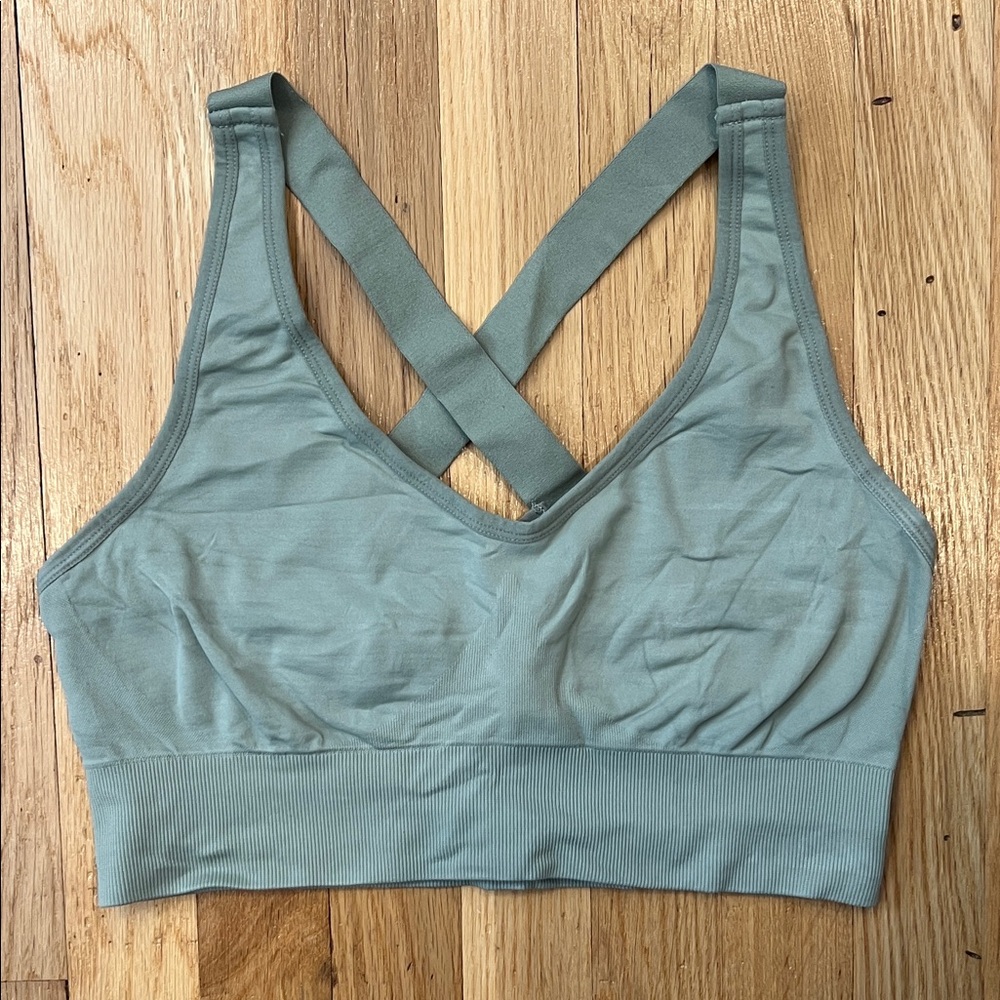 Women's Cross-Back Sports Bra - sage green